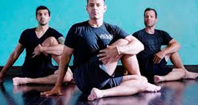 yoga mænd.jpg