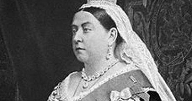 Dronning Victoria justeret.jpg